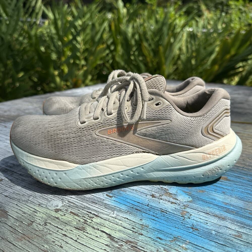 Brooks Glycerin GTS 21 Women’s 8.5 Beige Athletic Running Shoes Sneakers 30